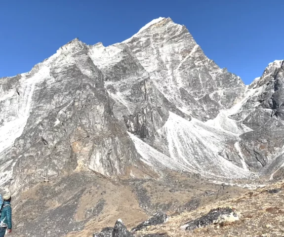 Lobuche peak