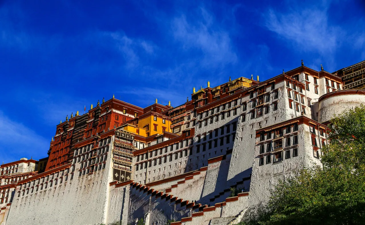 Tibet Lhasa Tour with Everest Base Camp