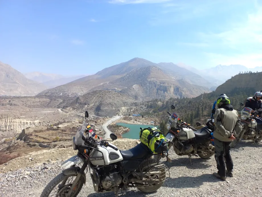 Lower Mustang Motorbike Tour