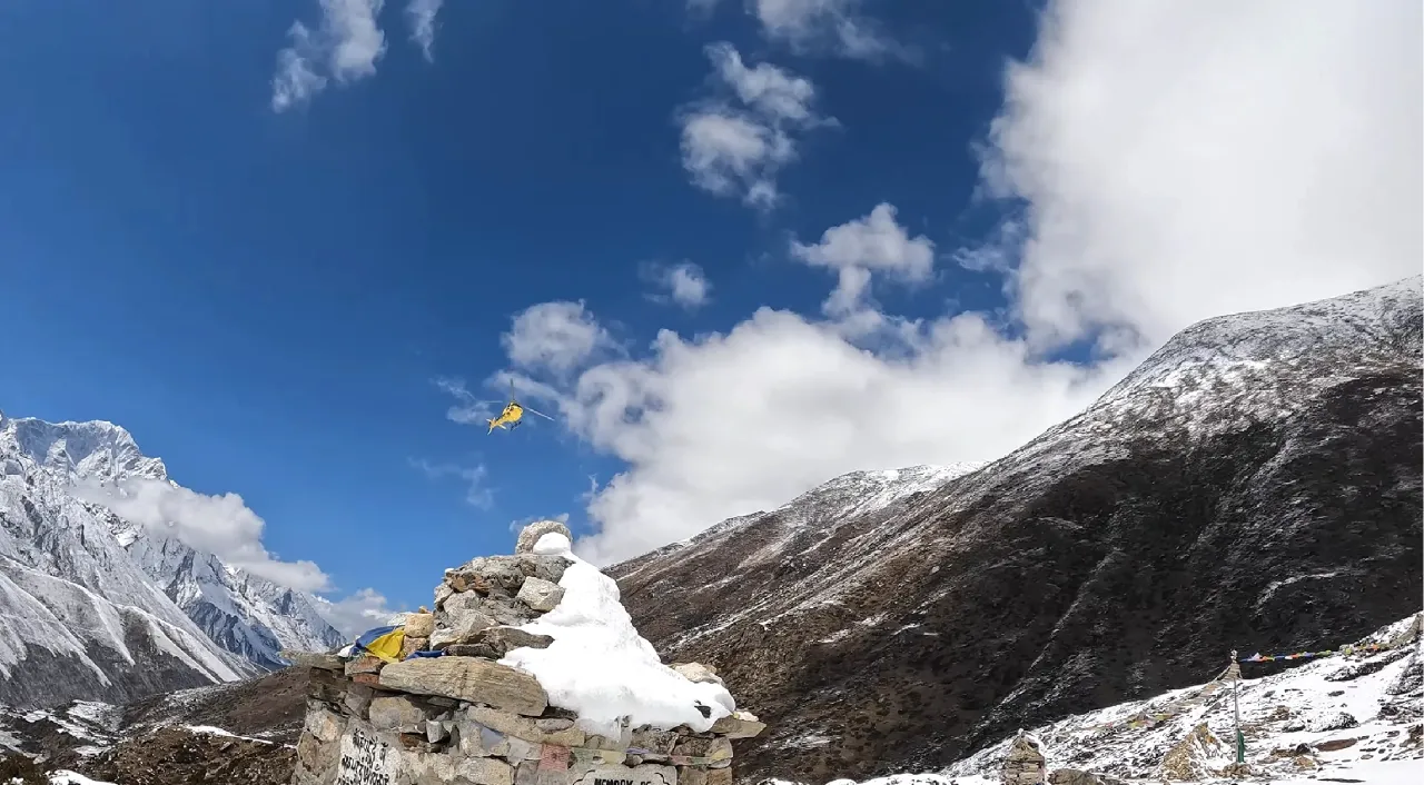 Qora erotik fon rasmi Lesbians yosh va keksa rasmlar