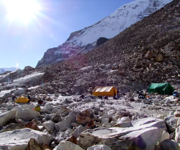 Makalu Base Camp Trekking