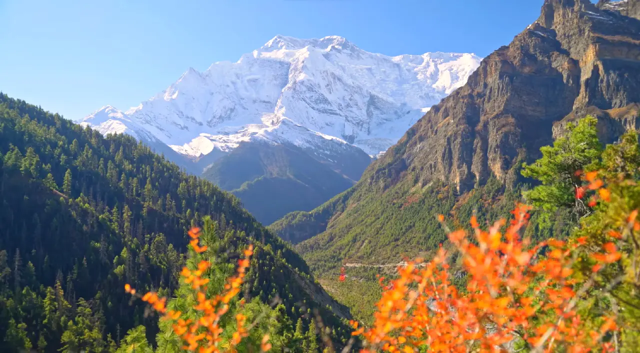 Classic Annapurna Circuit Trek