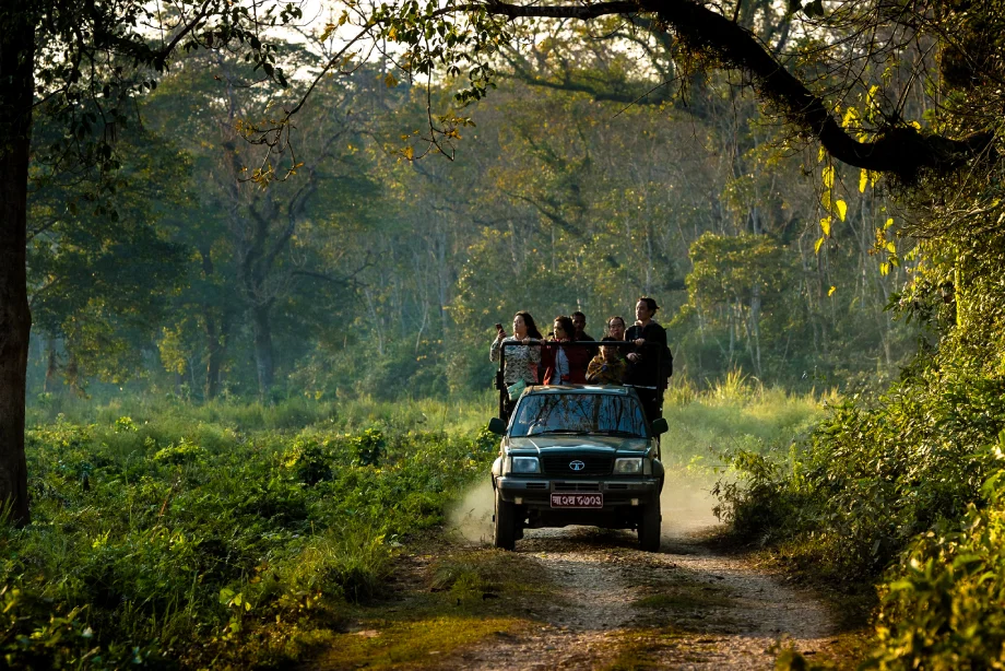 Kathmandu Chitwan Tour