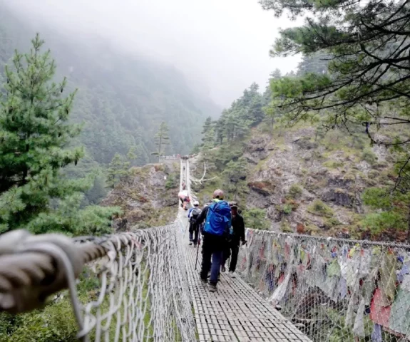 Everest Hillary Bridge