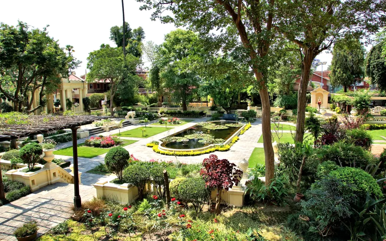Garden of Dreams: A Peaceful Oasis in Kathmandu
