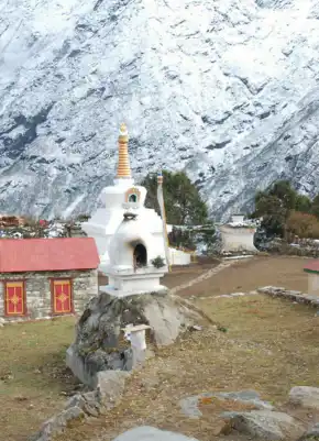 Pengalaman Budaya Trekking di Nepal