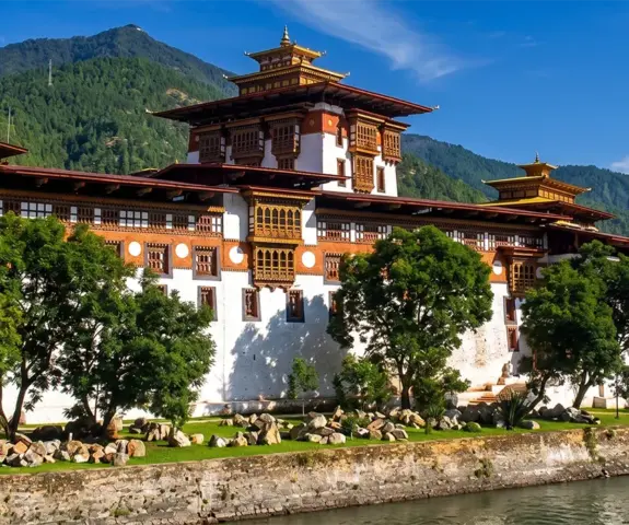 Bhutan Short Tour